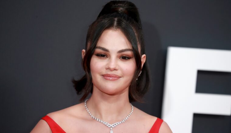 Wat is er aan de hand met Selena Gomez?