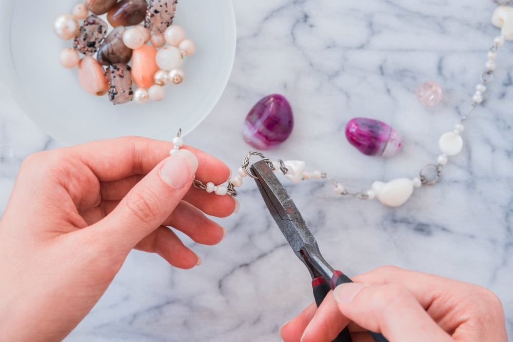Creatieve ideeën voor het maken van je eigen sieraden