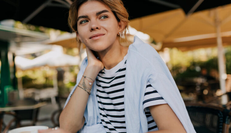 Hij vergelijkt mij met zijn vorige vriendin