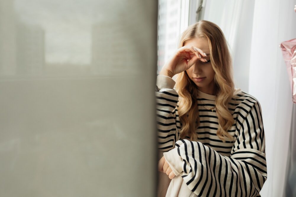 Hij komt elke dag ‘even buurten’ en blijft uren hangen