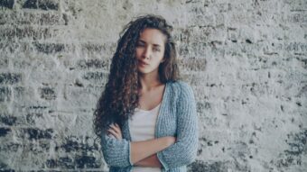 "Mijn schoonmoeder wil mee op onze huwelijksreis"
