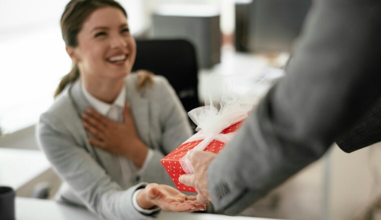 Tips om echt een leuk kerstpakket te geven